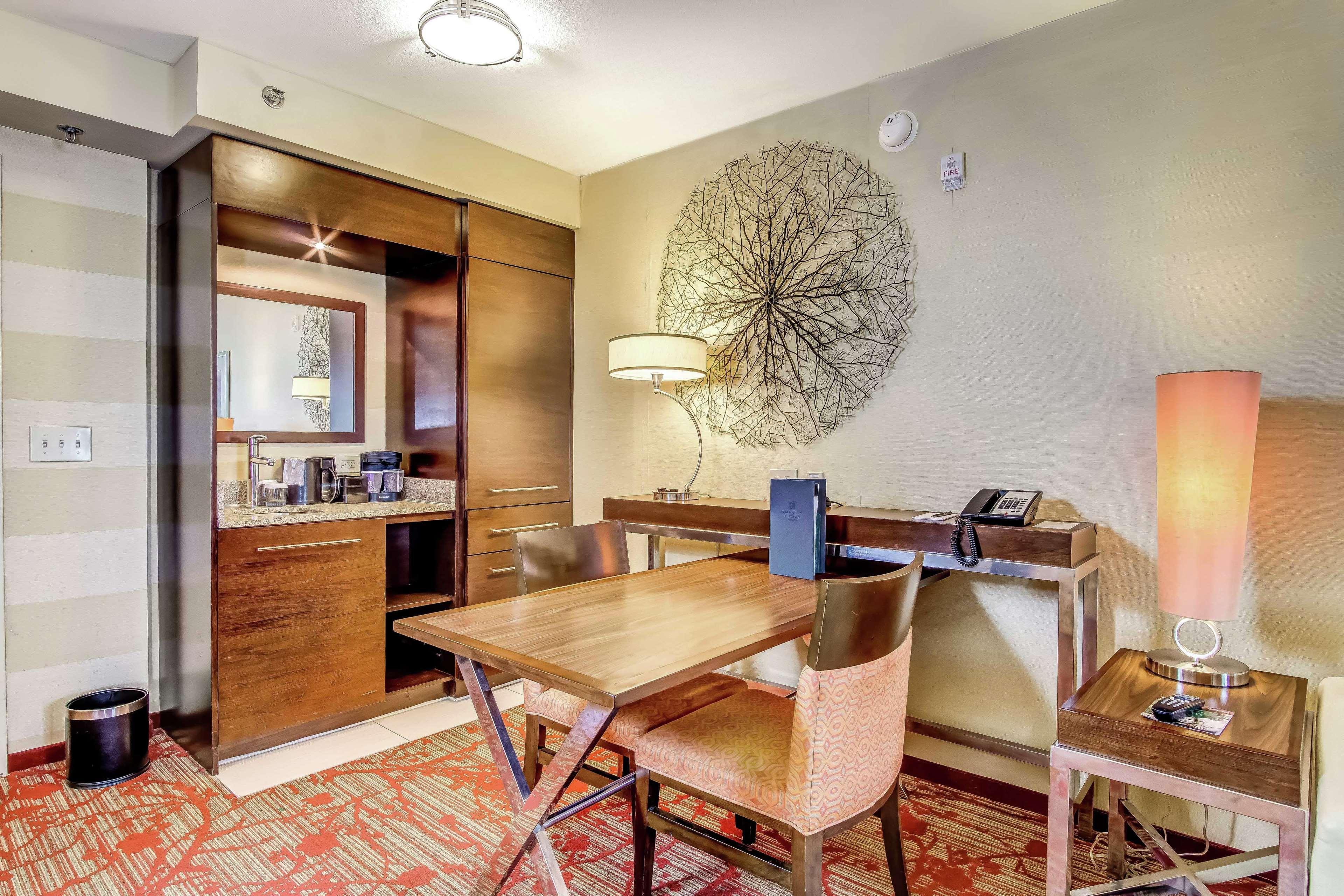 Embassy Suites Atlanta - Kennesaw Town Center Zewnętrze zdjęcie