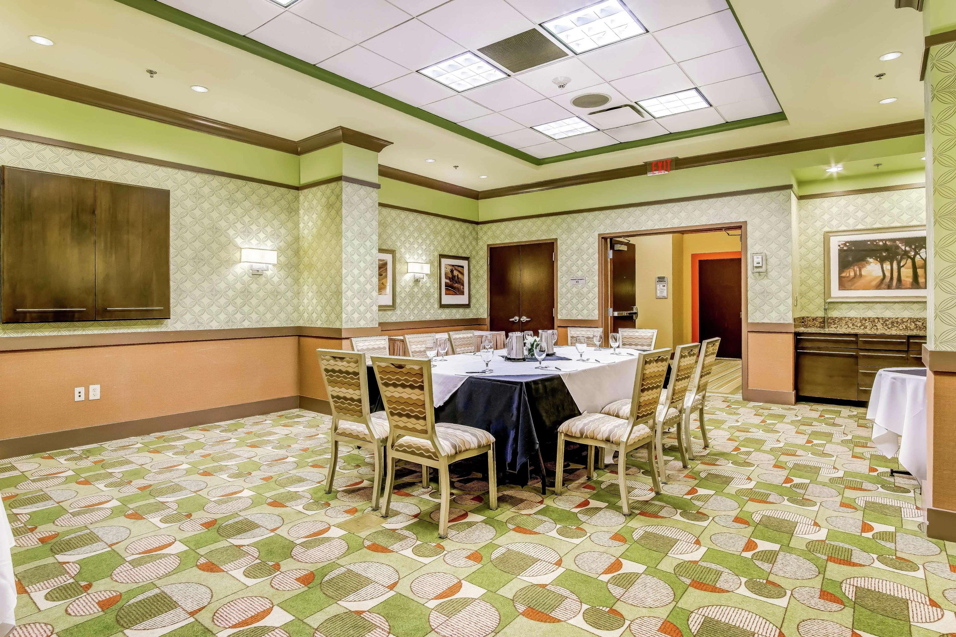 Embassy Suites Atlanta - Kennesaw Town Center Zewnętrze zdjęcie